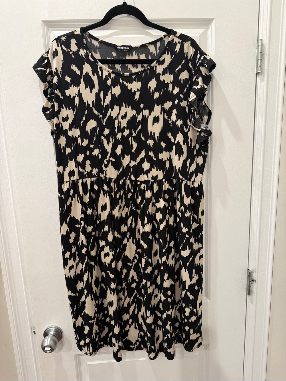 HEIMISH USA Black and Cream Printed Midi Dress